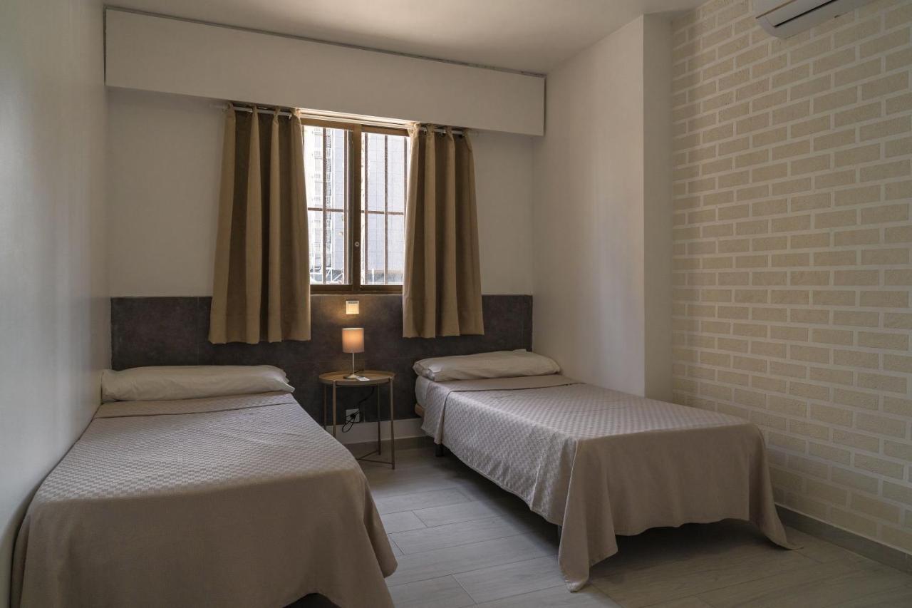 Apartment Carlos V - 1C Бенидорм Экстерьер фото