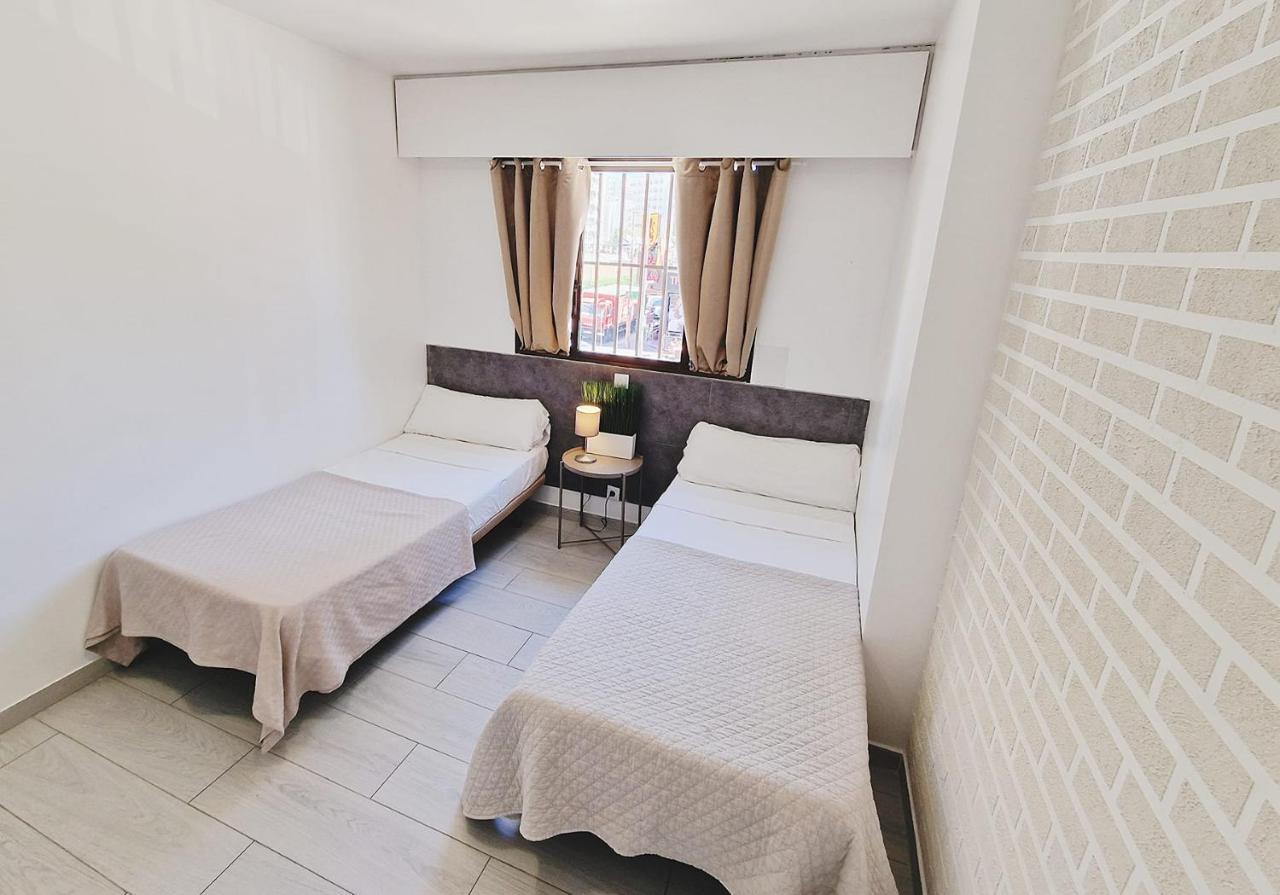 Apartment Carlos V - 1C Бенидорм Экстерьер фото