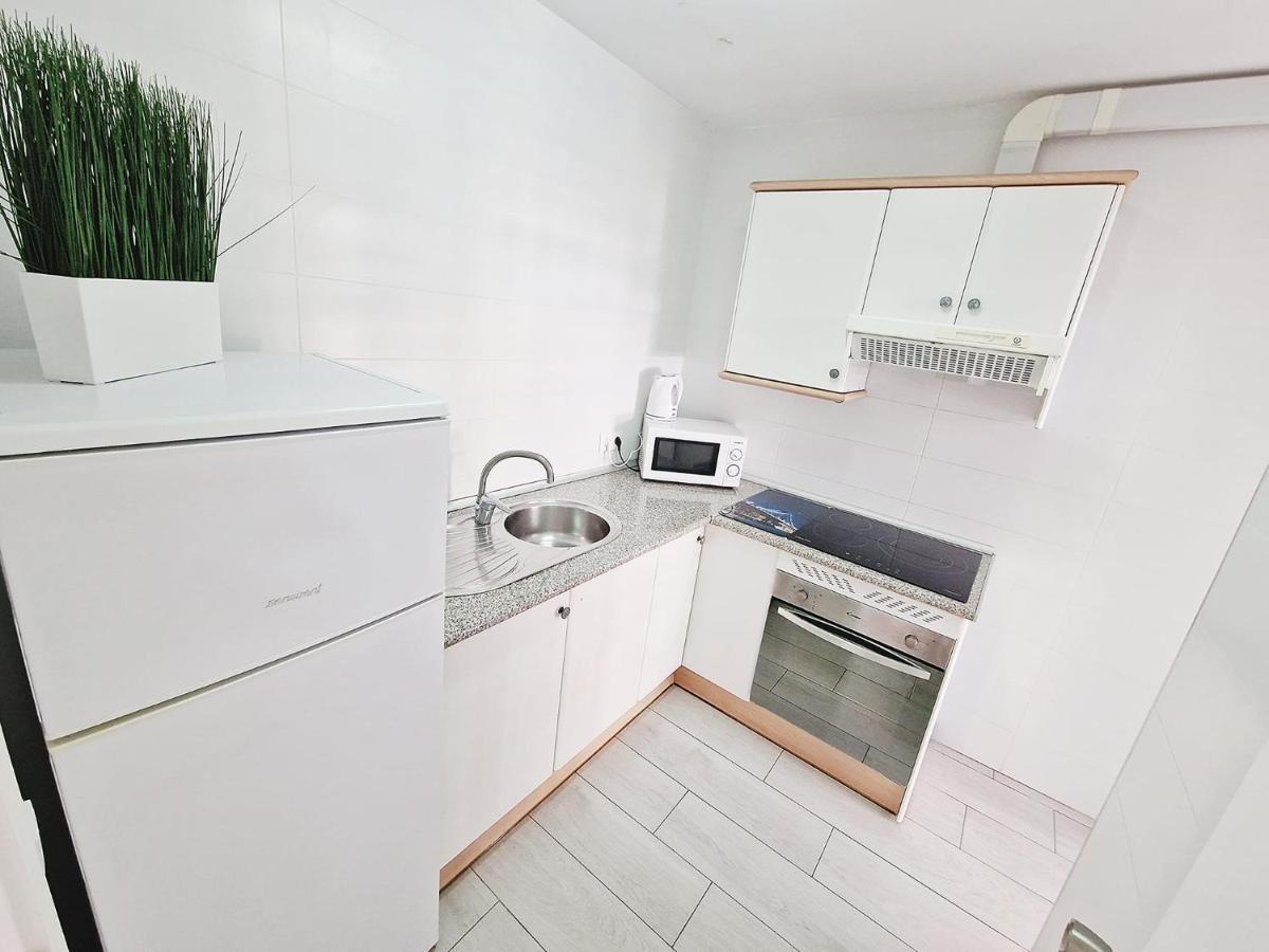 Apartment Carlos V - 1C Бенидорм Экстерьер фото